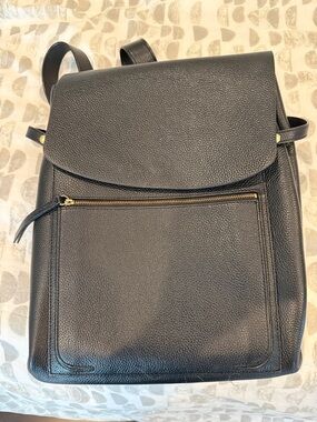 Classic Black Leather Women’s Backpack - Minimalist Design